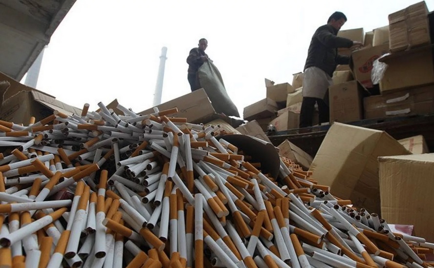 Костромские полицейские за один день изъяли сигарет на полмиллиона