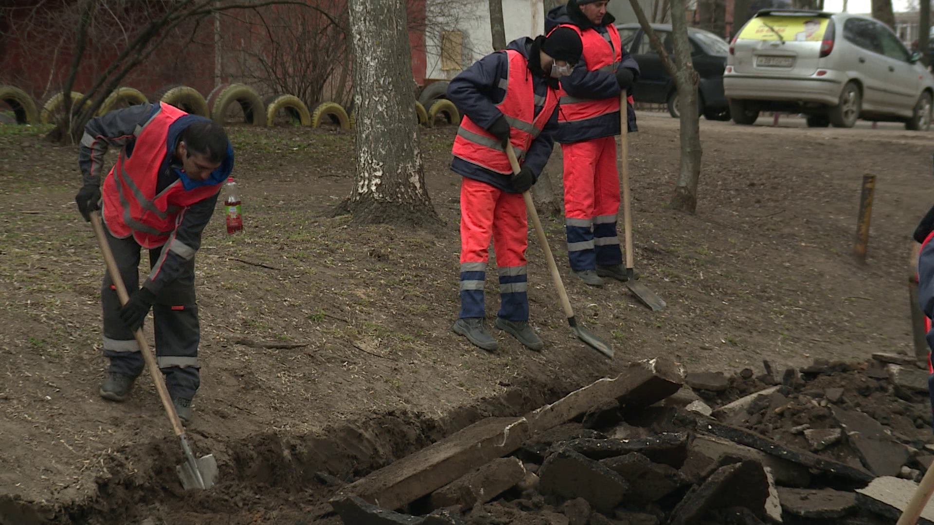 В Костроме начались работы по благоустройству дворов