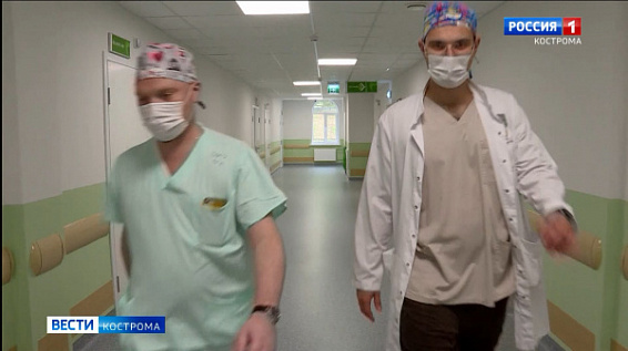 Восемь врачей пополнили штат Костромского онкодиспансера за последние месяцы